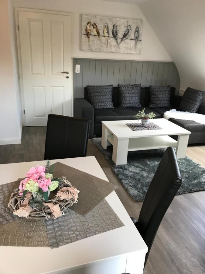 Haus Andrea -Wohnung Oben Büsum Extérieur photo