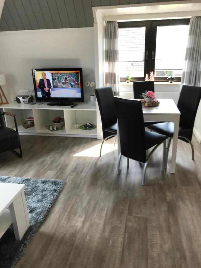 Haus Andrea -Wohnung Oben Büsum Extérieur photo